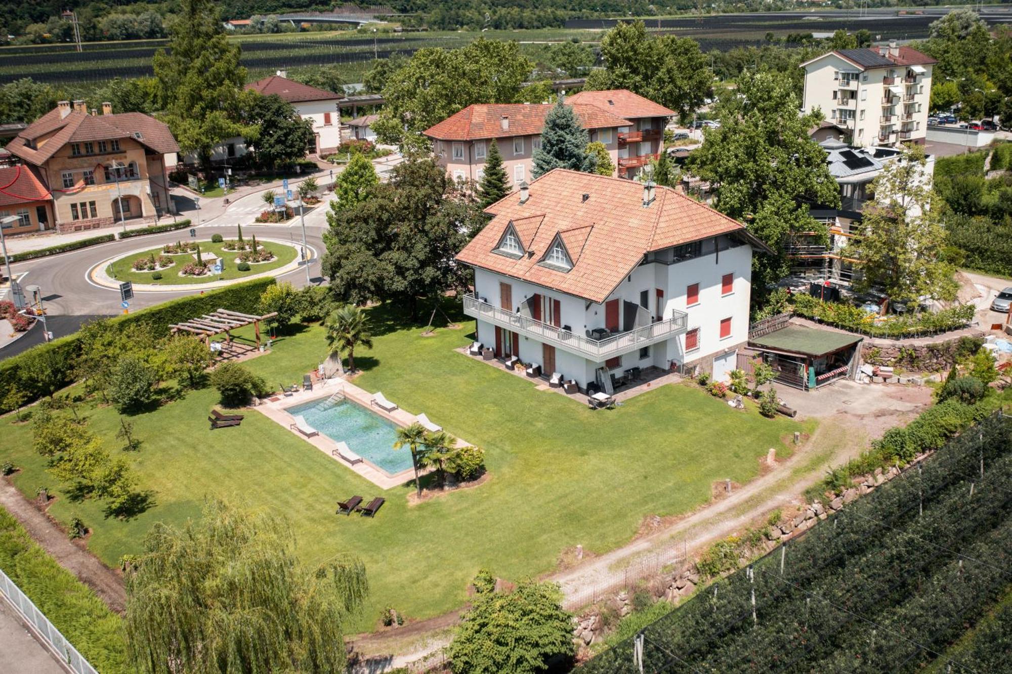 Villa Vera Ora / Auer Exterior photo